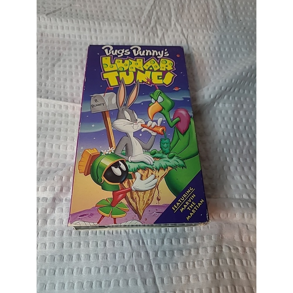 Bugs Bunnys Lunar Tunes (VHS, 1993)